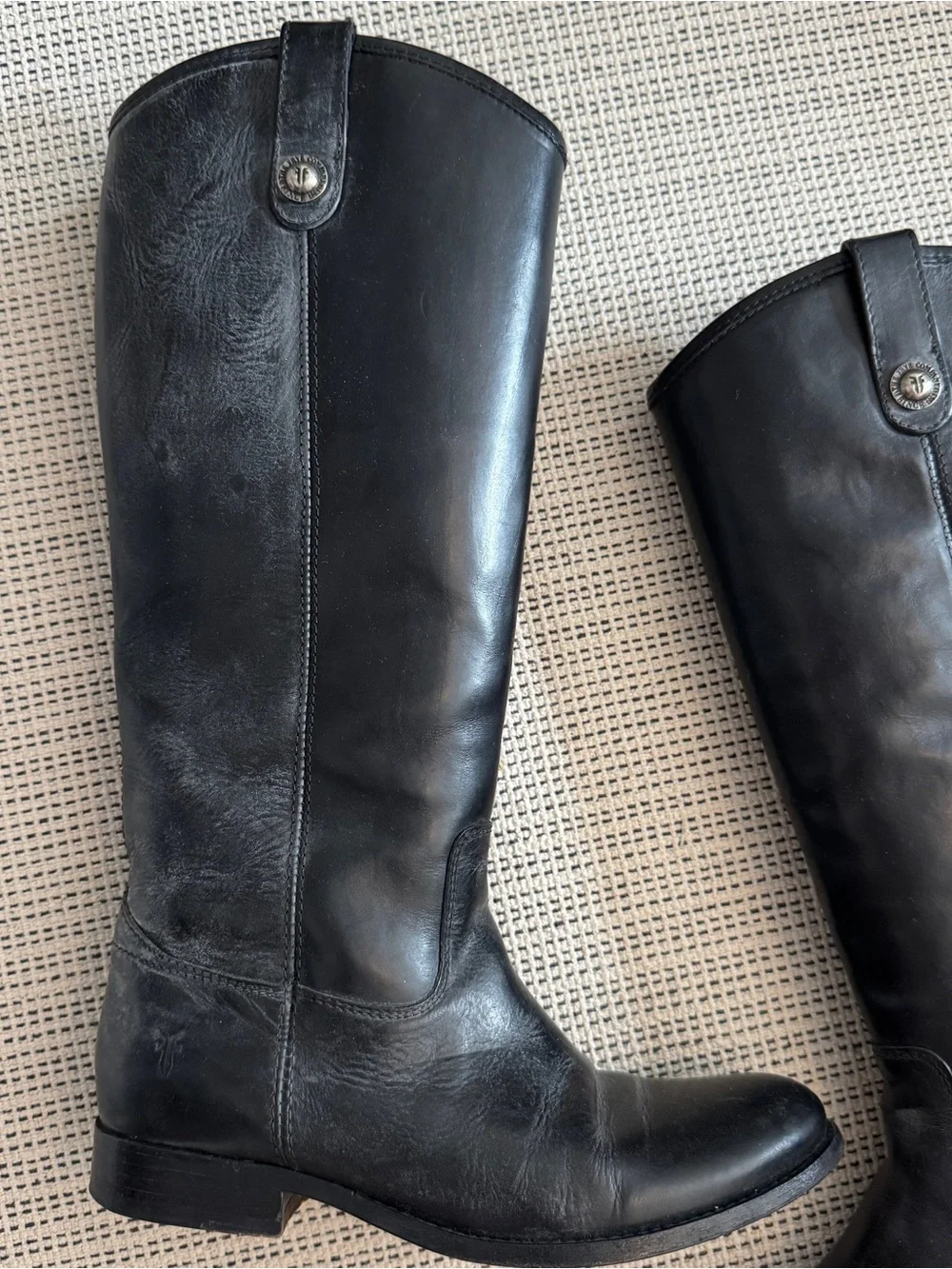 Frye Women's Black Button Tall Pull-on Riding Leather Ext. Calf Boots Sz 7B